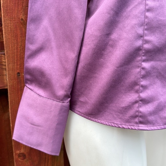 Banana Republic Elegant Purple Women's Button Down Shirt Size 6 Stretch - Picture 6 of 12